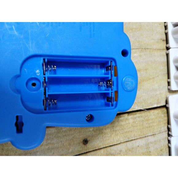 Leap Frog Fridge Phonics Bus Magnetic Letter Set 26 Letters Complete Alphabet - Picture 7 of 8